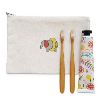 ���̺�Ϳ��� ����� �볪�� ĩ�� ġ�� ���༼Ʈ